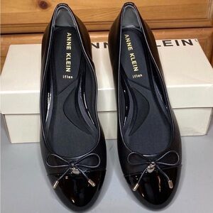 Anne Klein Black Patent Flats with Bow